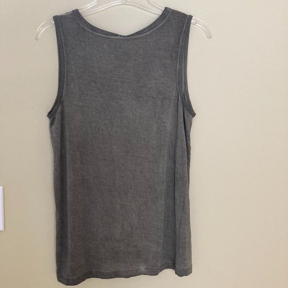 Cable & Gauge Olive Green V-Neck Tank - Size Small - NWT - Picture 2 of 4